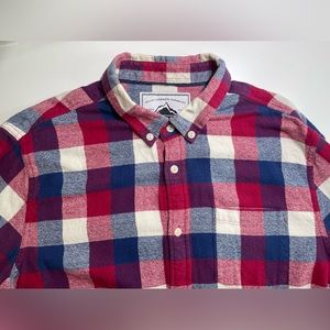 Penfield Men's Classic Fit Shirt Size L Plaid Cotton Blue White Red Long Sleeve